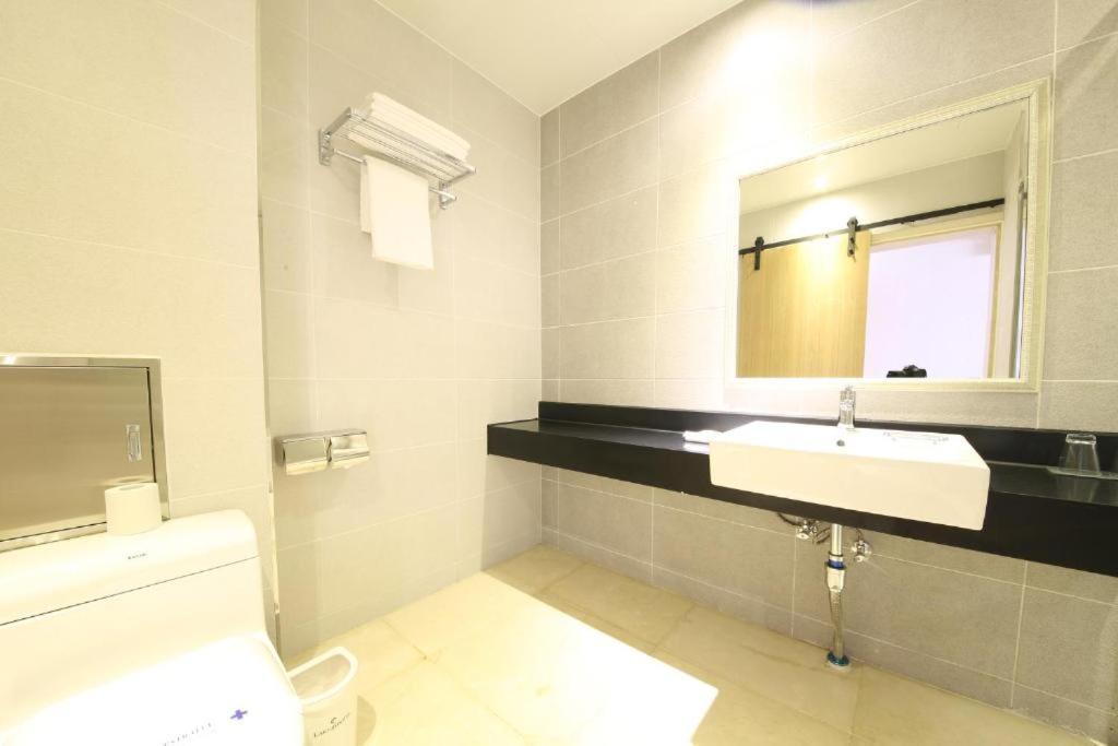 Naju Lake 45 Hotel מראה חיצוני תמונה