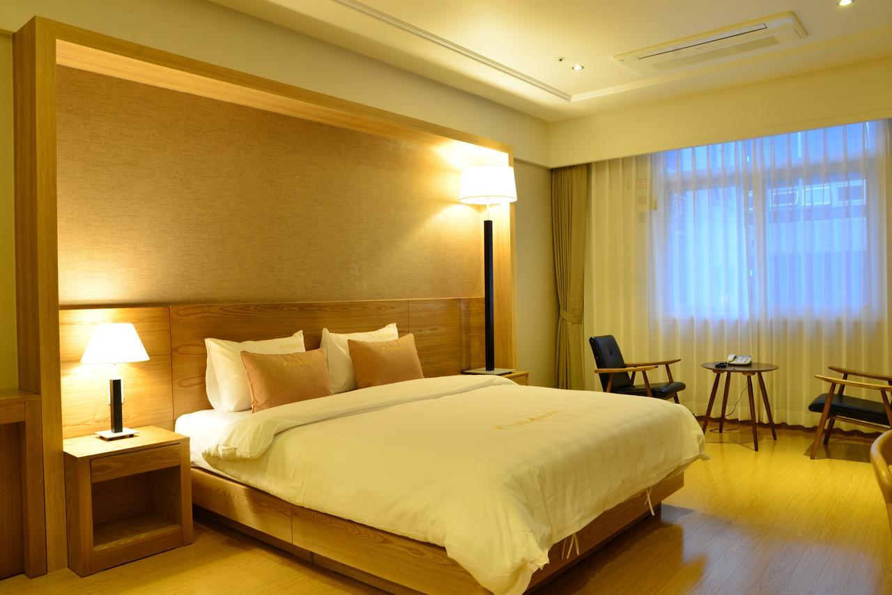 Naju Lake 45 Hotel מראה חיצוני תמונה