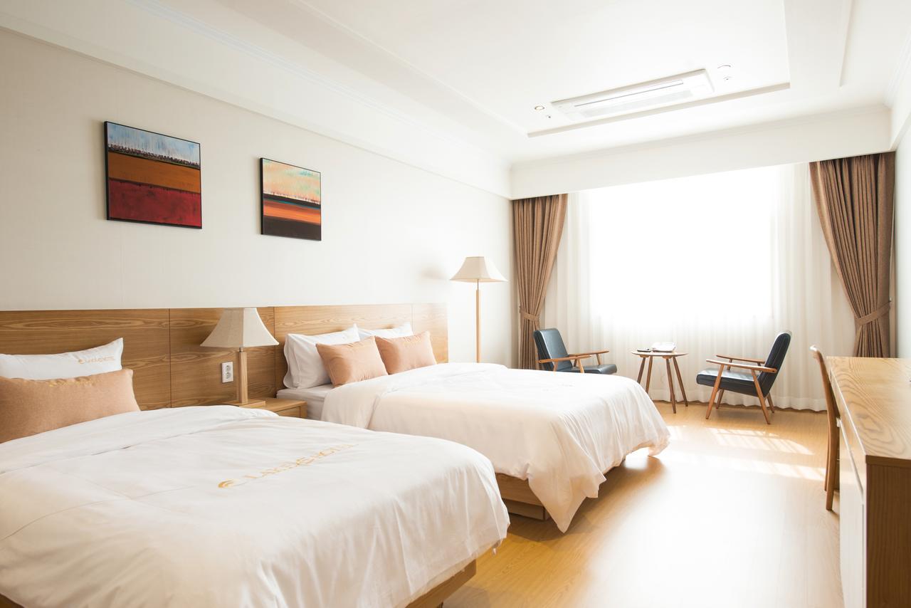 Naju Lake 45 Hotel מראה חיצוני תמונה