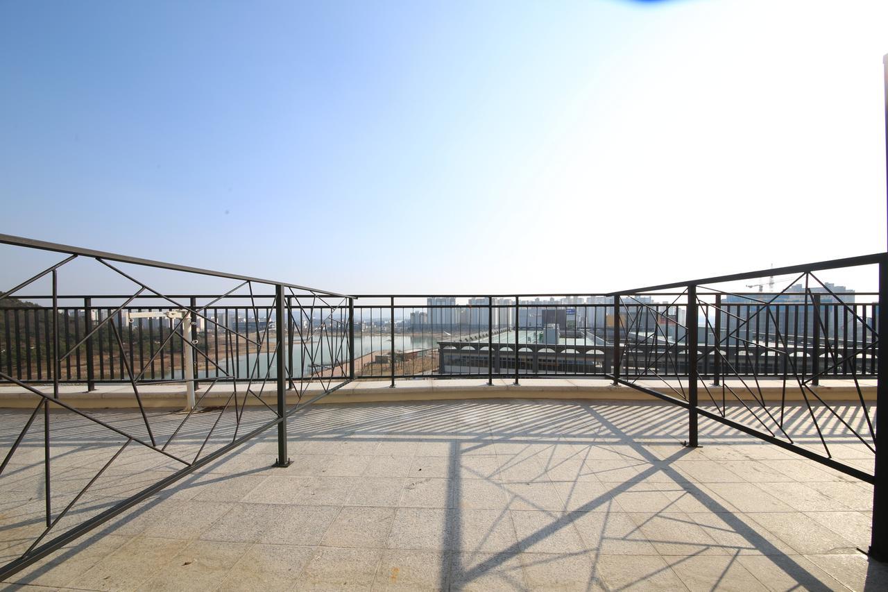 Naju Lake 45 Hotel מראה חיצוני תמונה