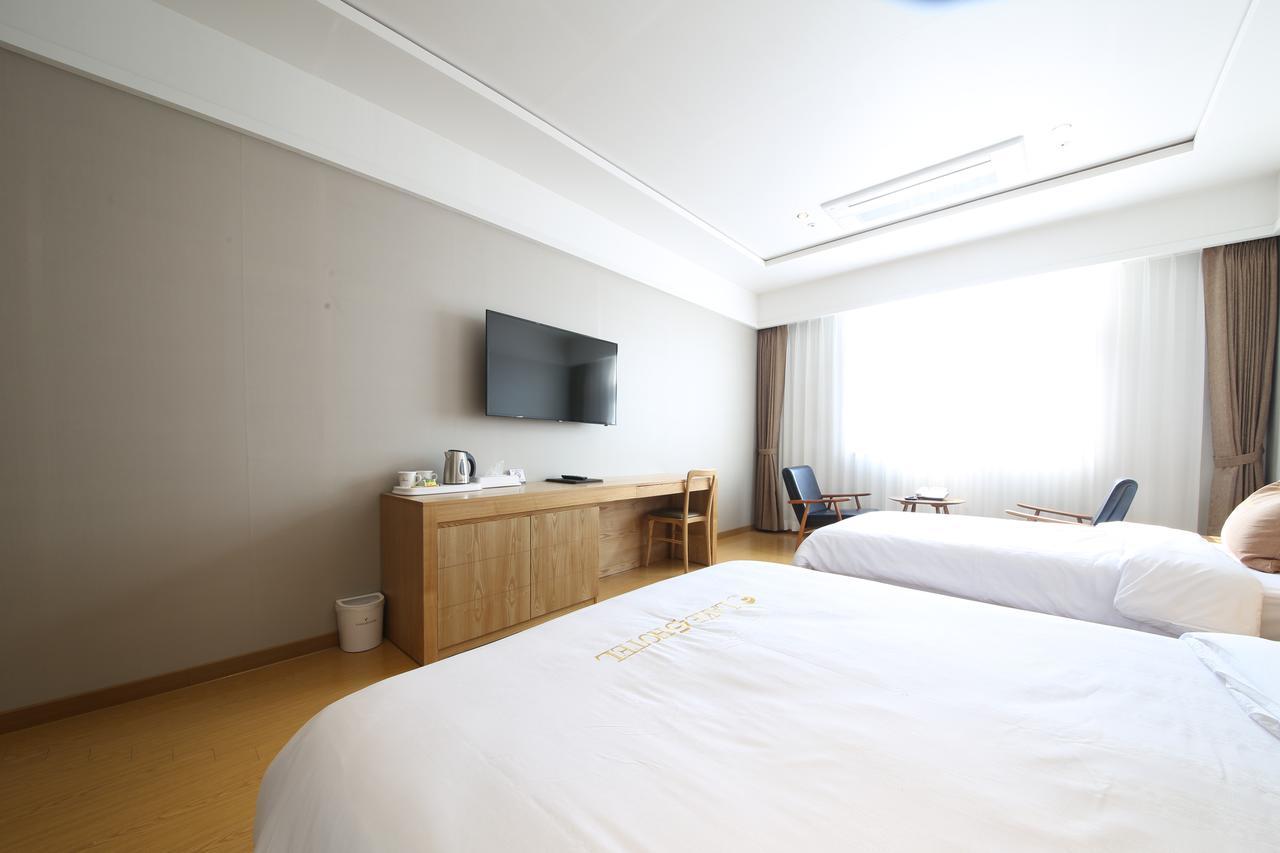Naju Lake 45 Hotel מראה חיצוני תמונה