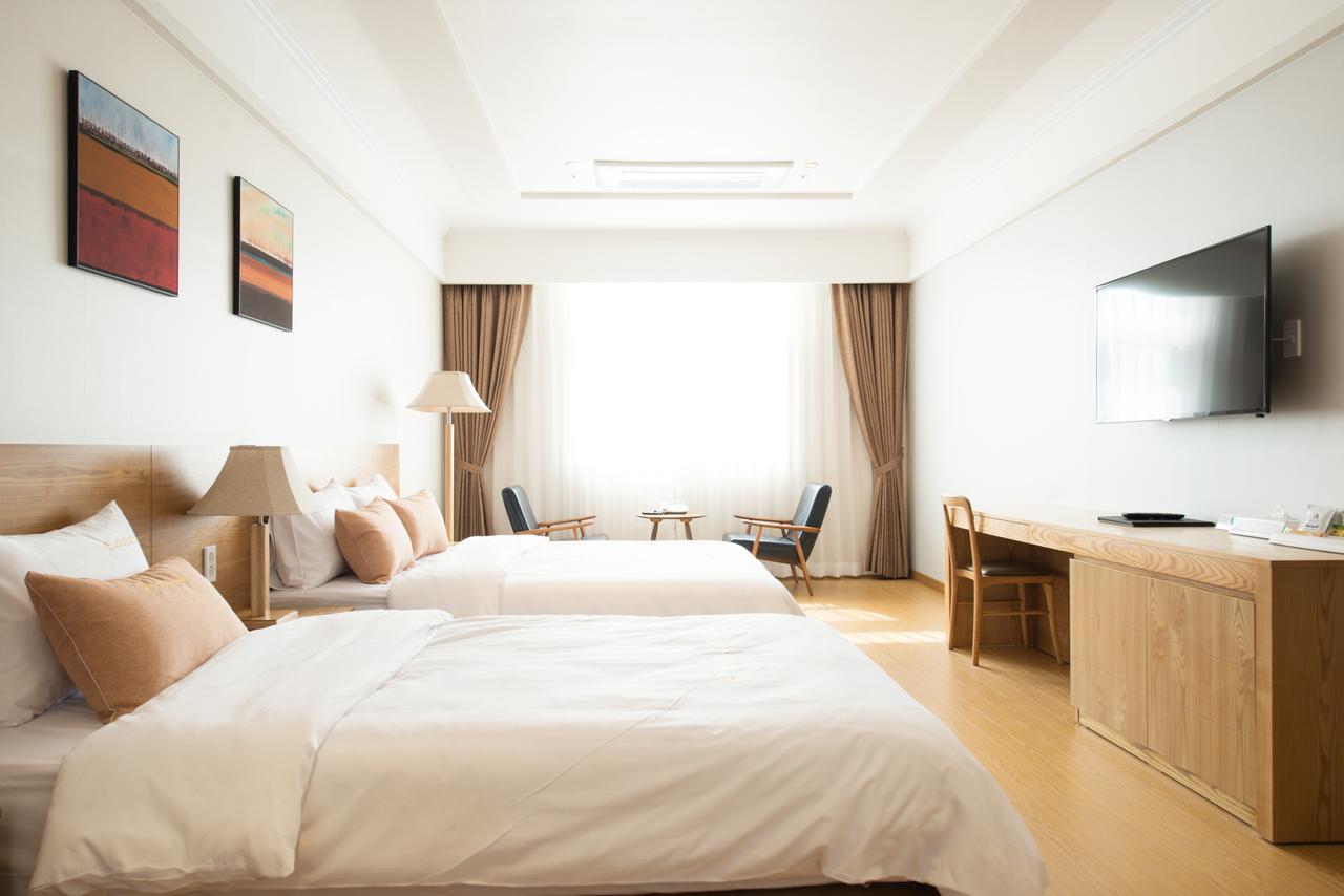 Naju Lake 45 Hotel מראה חיצוני תמונה